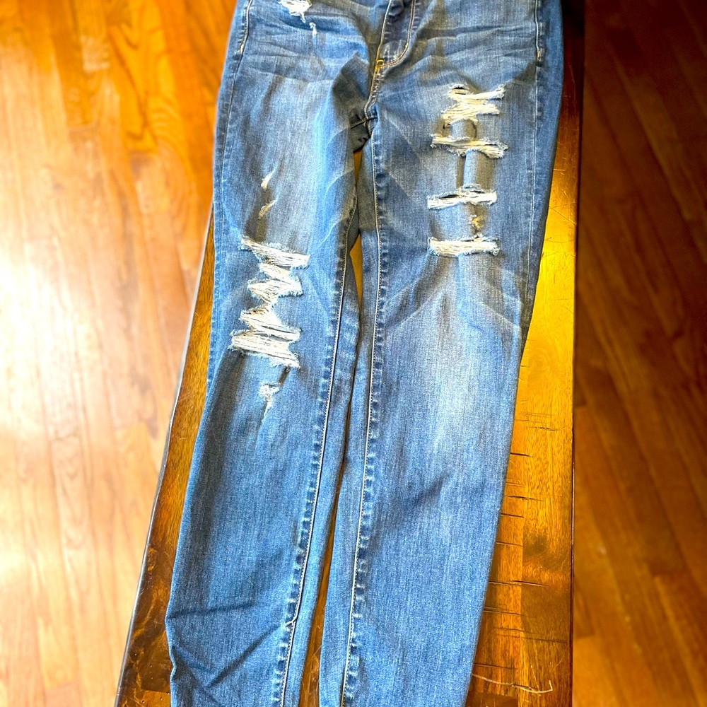 American Eagle ripped jeans